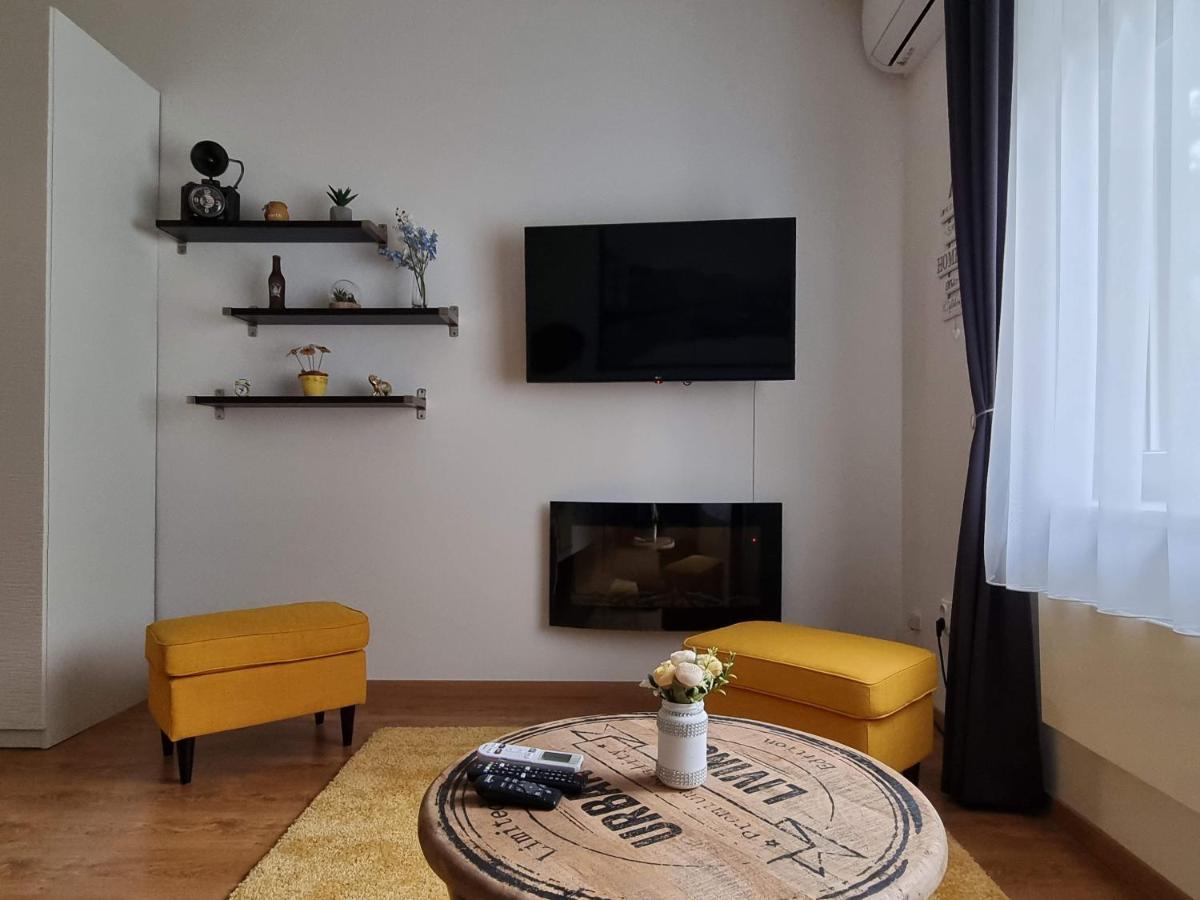 Flora Apartman Apartment Szeged Luaran gambar