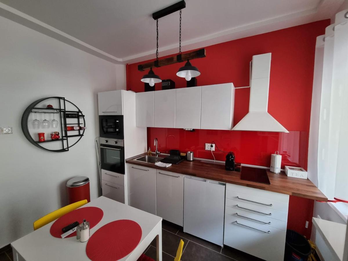 Flora Apartman Apartment Szeged Luaran gambar
