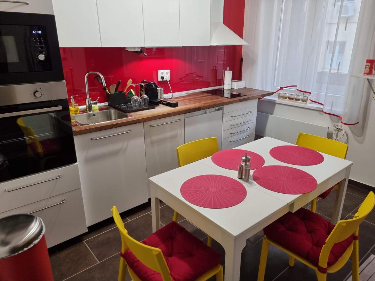 Flora Apartman Apartment Szeged Luaran gambar