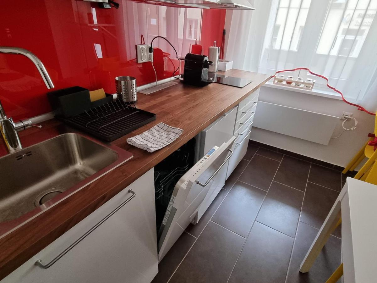 Flora Apartman Apartment Szeged Luaran gambar